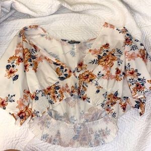 Size Xl Flowy Floral Crop Top